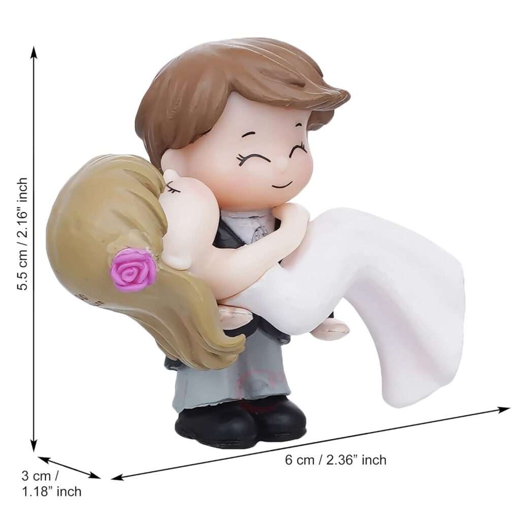  Best Romantic Couple Statue  girls and boys